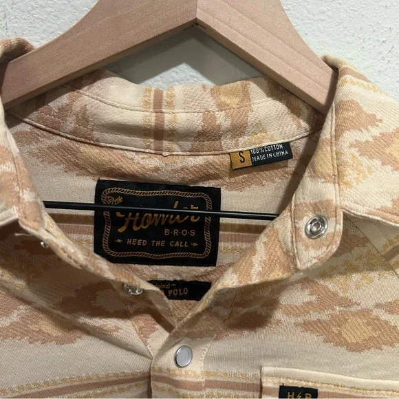 Howler Bros Ranchero Polo – Men’s Small – Brown Aztec – Pearl Snap – NWT - Picture 2 of 5